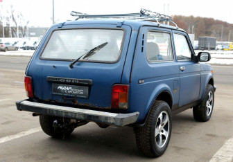 Подержанный автомобиль LADA (ВАЗ) 2121 (4x4) 2011 года (6 фото)