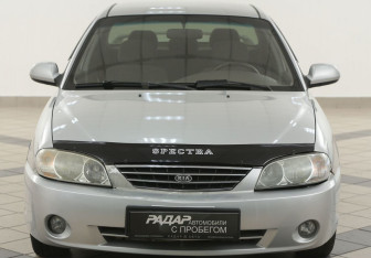 Подержанный автомобиль Kia Spectra Sedan 2008 года (6 фото)