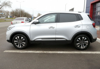 Подержанный автомобиль Chery Tiggo 4 2020 года (8 фото)