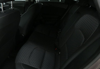 Подержанный автомобиль Kia Ceed Wagon 2019 года (19 фото)