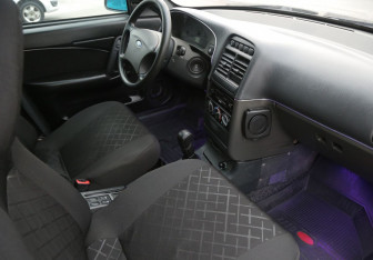 Подержанный автомобиль LADA (ВАЗ) 2112 2007 года (9 фото)