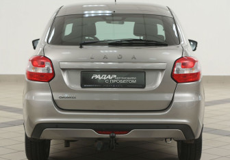 Подержанный автомобиль LADA (ВАЗ) Granta Liftback 2022 года (3 фото)