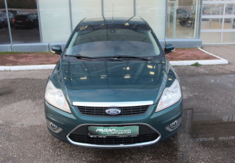 Подержанный автомобиль Ford Focus Sedan 2008 года (2 фото)
