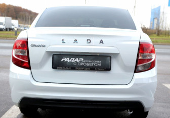Подержанный автомобиль LADA (ВАЗ) Granta Sedan 2022 года (5 фото)
