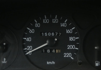 Подержанный автомобиль Chevrolet Lanos 2008 года (17 фото)