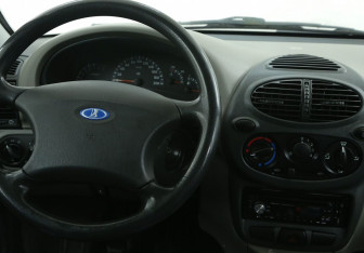 Подержанный автомобиль LADA (ВАЗ) Kalina Wagon 2010 года (14 фото)