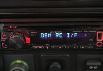 Подержанный автомобиль Chevrolet Niva 2012 года (15 фото)