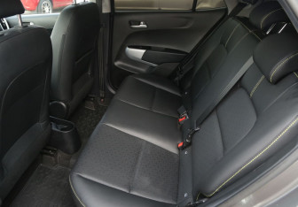 Подержанный автомобиль Kia Picanto 2021 года (18 фото)