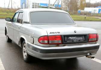 Подержанный автомобиль ГАЗ 31105 «Волга» 2004 года (4 фото)