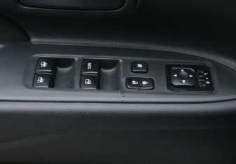 Подержанный автомобиль Mitsubishi Outlander 2016 года (18 фото)