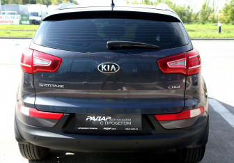 Подержанный автомобиль Kia Sportage 2012 года (5 фото)