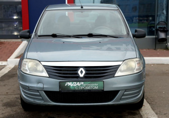 Подержанный автомобиль Renault Logan Sedan 2011 года (2 фото)