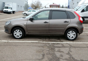 Подержанный автомобиль LADA (ВАЗ) Granta Hatchback 2019 года (8 фото)