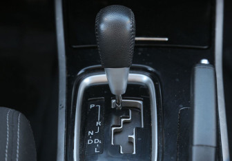 Подержанный автомобиль Mitsubishi Outlander 2018 года (13 фото)