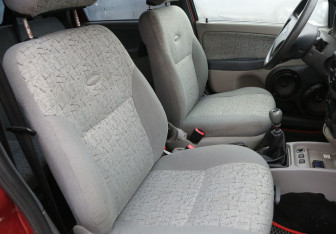 Подержанный автомобиль LADA (ВАЗ) Kalina Hatchback 2007 года (10 фото)