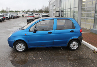 Подержанный автомобиль Daewoo Matiz 2012 года (4 фото)