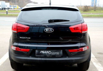 Подержанный автомобиль Kia Sportage 2014 года (5 фото)