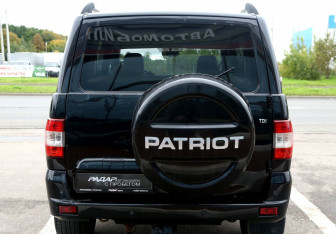 Подержанный автомобиль УАЗ Patriot 2016 года (5 фото)