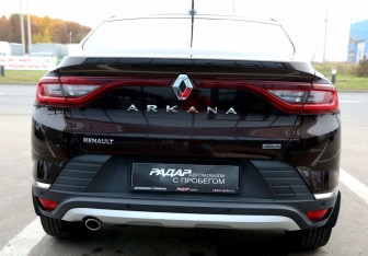Подержанный автомобиль Renault Arkana 2020 года (5 фото)