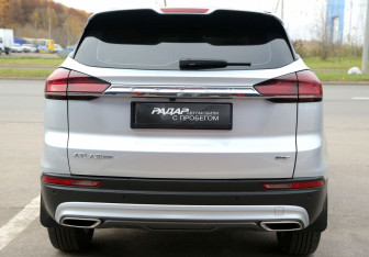 Подержанный автомобиль Geely Atlas Pro 2023 года (5 фото)