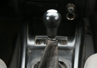 Подержанный автомобиль Hyundai Elantra Sedan 2006 года (15 фото)