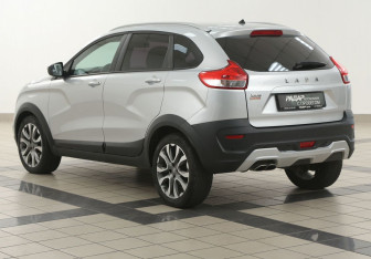 Подержанный автомобиль LADA (ВАЗ) XRAY 2019 года (2 фото)