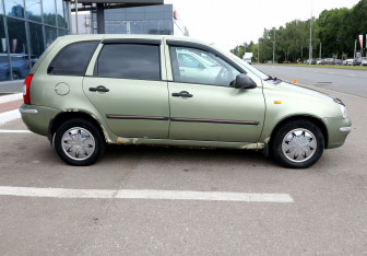Подержанный автомобиль LADA (ВАЗ) Kalina Wagon 2010 года (7 фото)