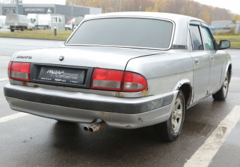 Подержанный автомобиль ГАЗ 31105 «Волга» 2004 года (6 фото)