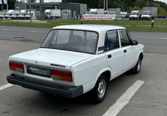Подержанный автомобиль LADA (ВАЗ) 2107 2011 года (4 фото)