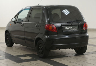 Подержанный автомобиль Daewoo Matiz 2010 года (2 фото)