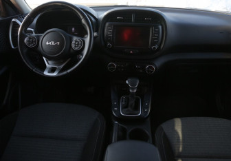 Подержанный автомобиль Kia Soul 2021 года (22 фото)