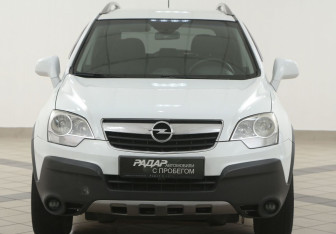 Подержанный автомобиль Opel Antara 2011 года (6 фото)