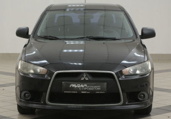 Подержанный автомобиль Mitsubishi Lancer Sedan 2008 года (6 фото)