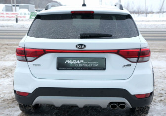 Подержанный автомобиль Kia Rio Hatchback 2020 года (5 фото)