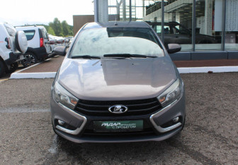 Подержанный автомобиль LADA (ВАЗ) Vesta Sedan 2016 года (2 фото)