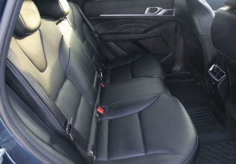 Подержанный автомобиль Haval F7 2024 года (12 фото)