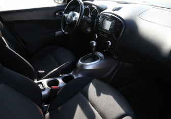 Подержанный автомобиль Nissan Juke 2013 года (9 фото)