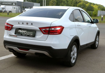 Подержанный автомобиль LADA (ВАЗ) Vesta Sedan 2018 года (6 фото)