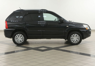 Подержанный автомобиль Kia Sportage 2010 года (5 фото)