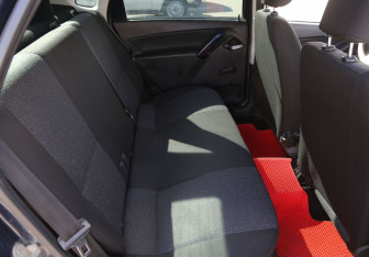Подержанный автомобиль LADA (ВАЗ) Granta Sedan 2013 года (11 фото)