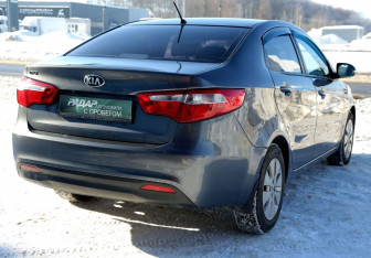Подержанный автомобиль Kia Rio Sedan 2014 года (6 фото)