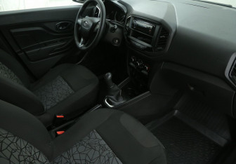 Подержанный автомобиль LADA (ВАЗ) XRAY 2019 года (9 фото)