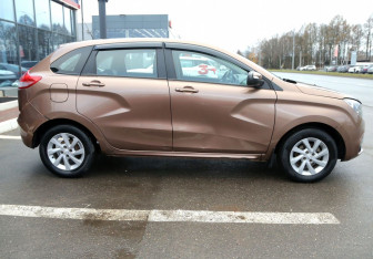 Подержанный автомобиль LADA (ВАЗ) XRAY 2018 года (7 фото)