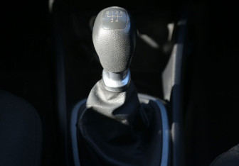 Подержанный автомобиль Kia Rio Sedan 2014 года (13 фото)