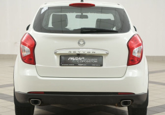 Подержанный автомобиль SsangYong Actyon 2014 года (3 фото)
