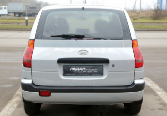 Подержанный автомобиль Hyundai Matrix 2004 года (5 фото)