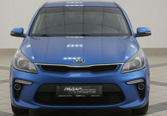 Подержанный автомобиль Kia Rio Sedan 2017 года (6 фото)