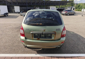 Подержанный автомобиль LADA (ВАЗ) Kalina Wagon 2011 года (6 фото)