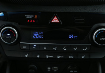 Подержанный автомобиль Hyundai Tucson 2019 года (18 фото)