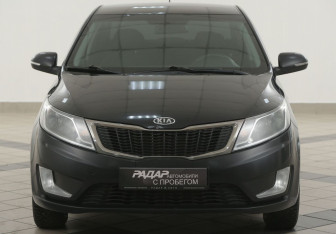 Подержанный автомобиль Kia Rio Sedan 2012 года (6 фото)